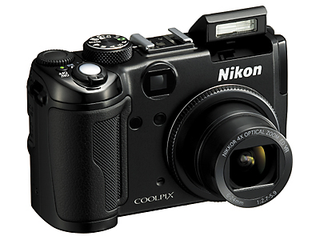Illustration for article titled Nikon P6000 Flagship Point-and-Shoot: 13.5MP, Built-In GPS Geotagging and Yes, RAW